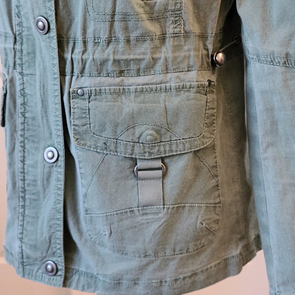 Daytrip Jacket "M"😍 - Picture 5 of 14